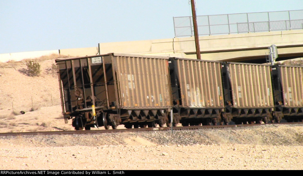 EB Unit Empty Hooper Frt at Erie NV -107